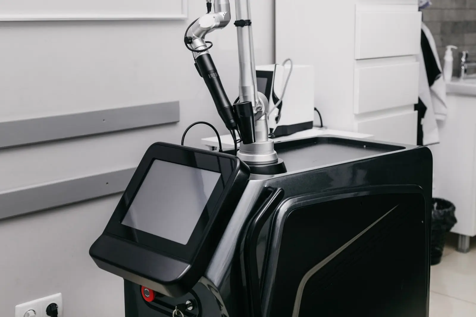 Pico-Laser zur Tattooentfernung im Studio Arbon